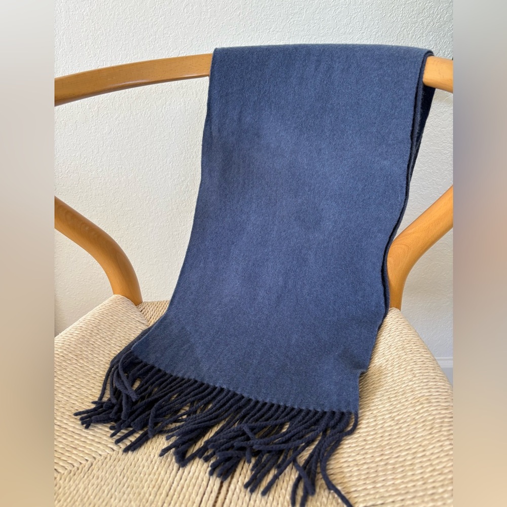 Givancy 100%Cashmere Scarf in 2 tone Navy Blue